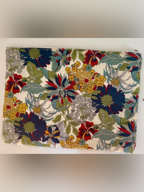 None Handbags - Handmade Japan Liberty Print Floral Zipper Pouch - Angelica Garla Motif